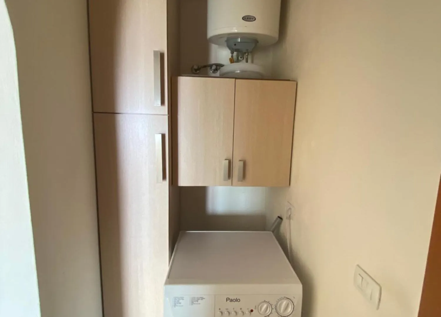 Sea-View Apartment ساراندا