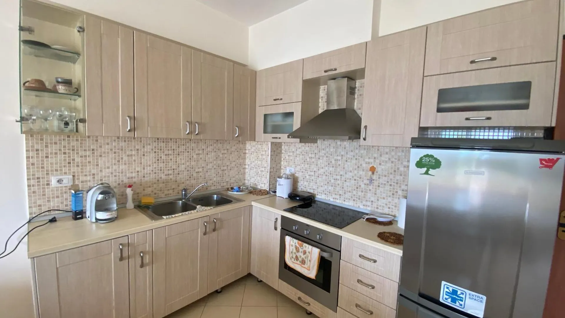 Sea-View Apartment ساراندا 0*,