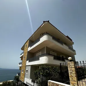 Ylli's Sarandë